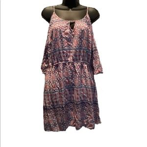 Women’s off the shoulder pink rose dress us size L